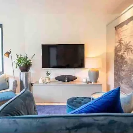 Appartement Beautiful Garden With Private Patio And Garden View